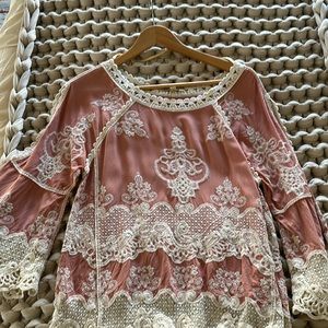 Democracy size women’s x small